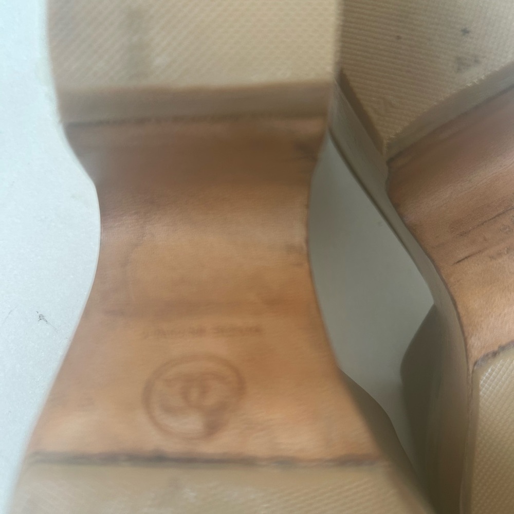Chanel Women's  Tan Slide Sandals - Picture 6 of 9